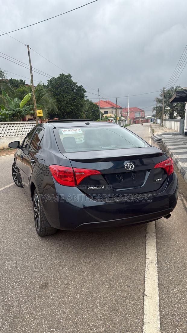 Toyota Corolla XSE (1.8L 4cyl 2A) 2018