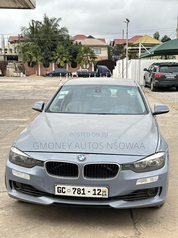 BMW 328i 2011