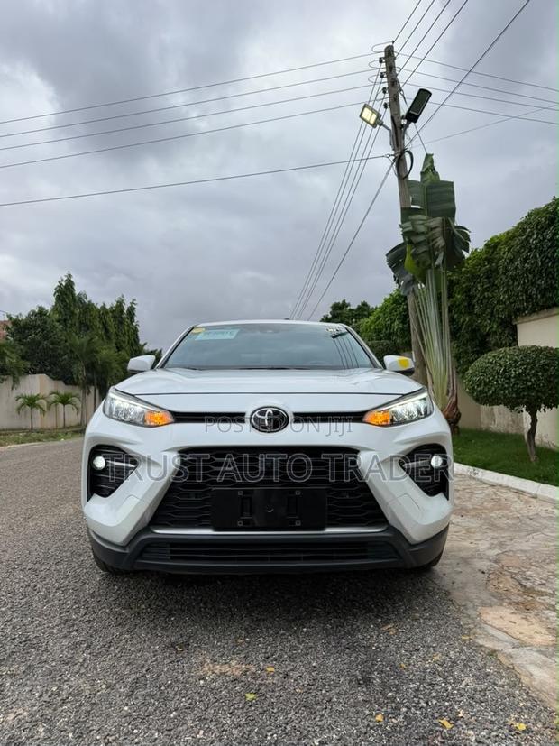 Toyota Highlander 2024 White