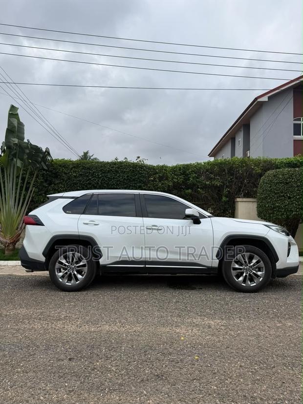 Toyota Highlander 2024 White
