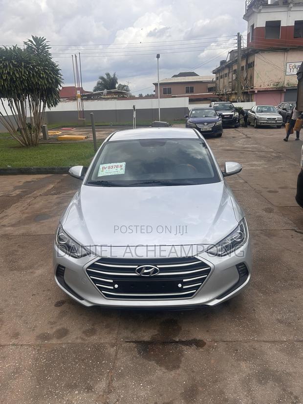 Hyundai Elantra Sport Sedan FWD (1.6L 4cyl 6M) 2017 Silver