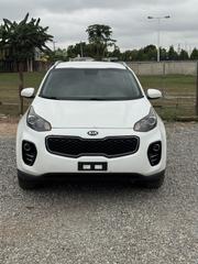Kia Sportage 2018 White for sale