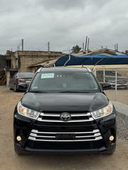 Toyota Highlander XLE 4x2 V6 (3.5L 6cyl 8A) 2017 Black for sale