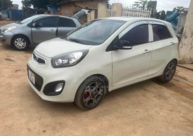 Kia Morning 2012 White