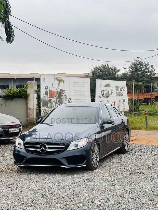Mercedes-Benz C300 2016 Gray