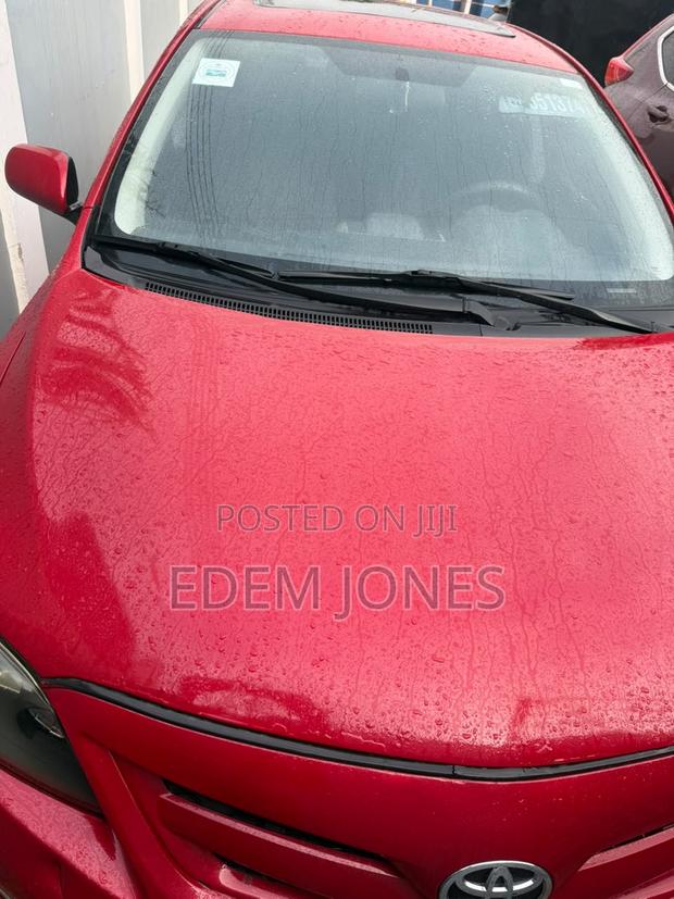 Toyota Corolla 2013 Red