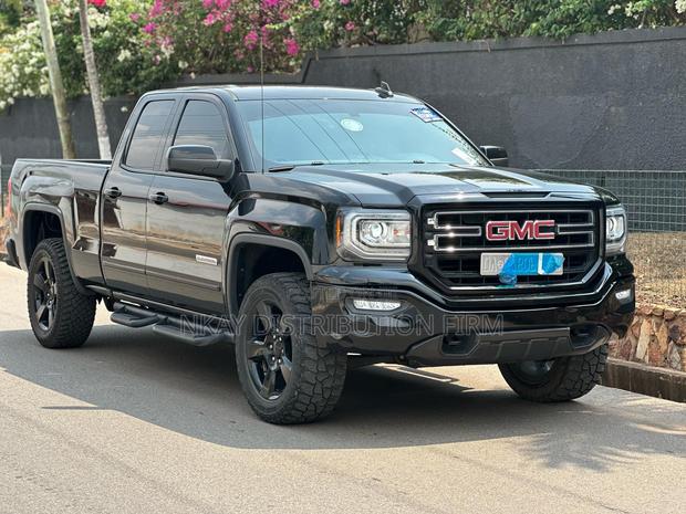 GMC Sierra 3500 2024 Black