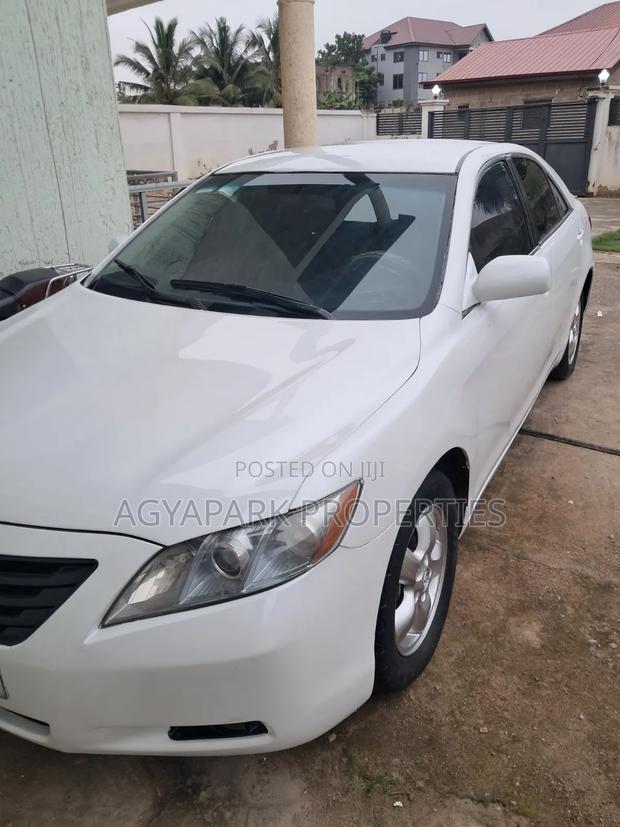 Toyota Camry 2009 White