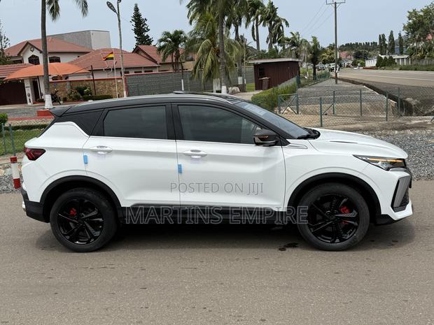 Geely Coolray 1.5 FWD 2022 White