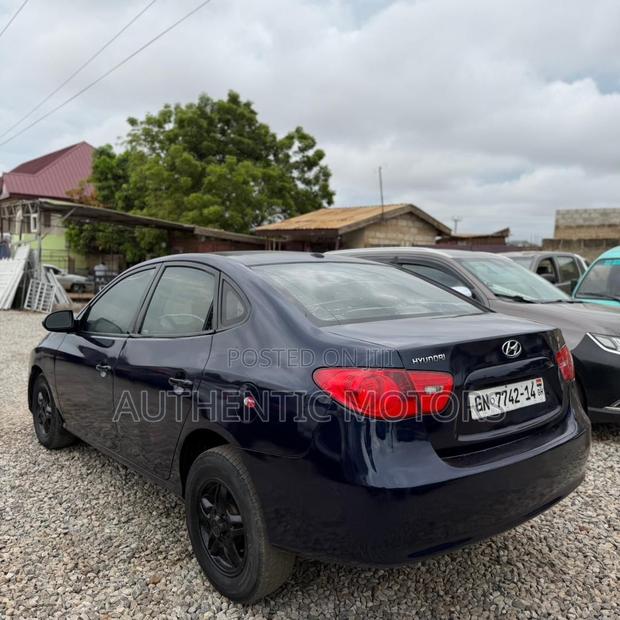 Hyundai Elantra 2010 Blue