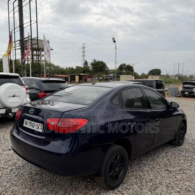 Hyundai Elantra 2010 Blue
