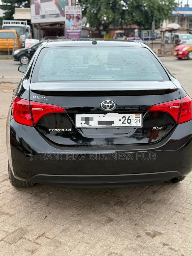 Toyota Corolla XSE (1.8L 4cyl 2A) 2019 Black