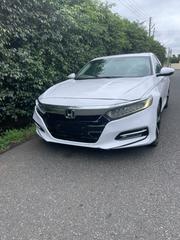 Honda Accord Touring 2018 White for sale