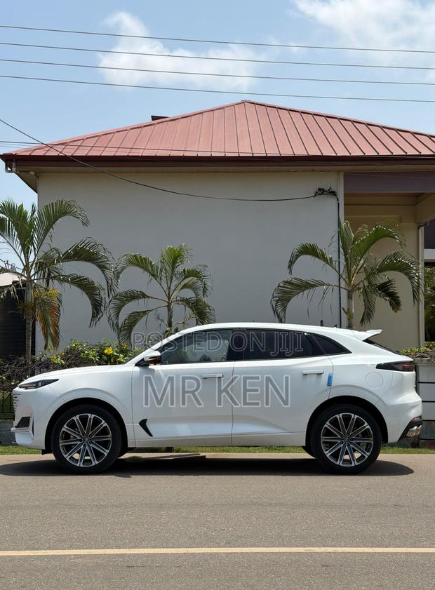New Changan UNI-K 2.0 Petrol AWD 2025 White