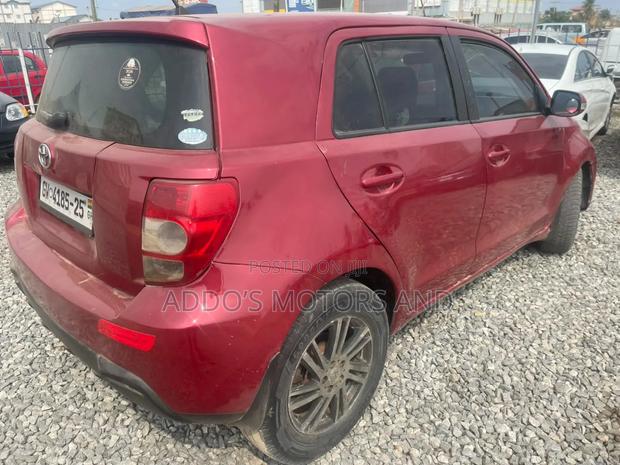 Car 2014 Red