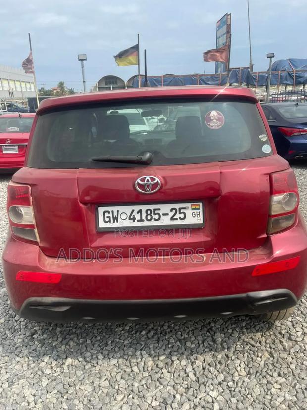 Car 2014 Red