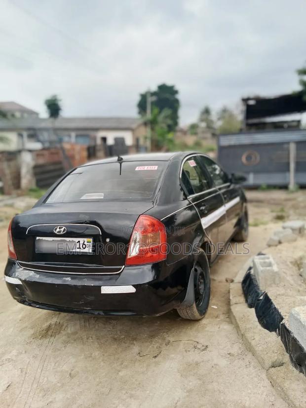Hyundai Accent 2006 Black