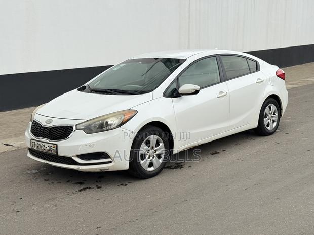 Kia Forte EX Sedan 2014 White
