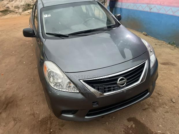 Nissan Sentra 2013 Gray
