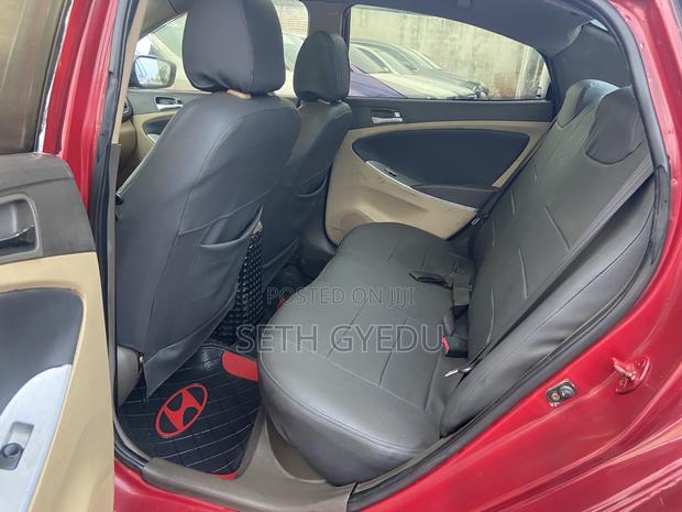 Hyundai Accent 2010 Red