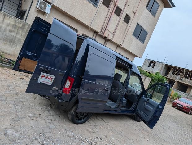 Ford Transit Connect 2013 Blue