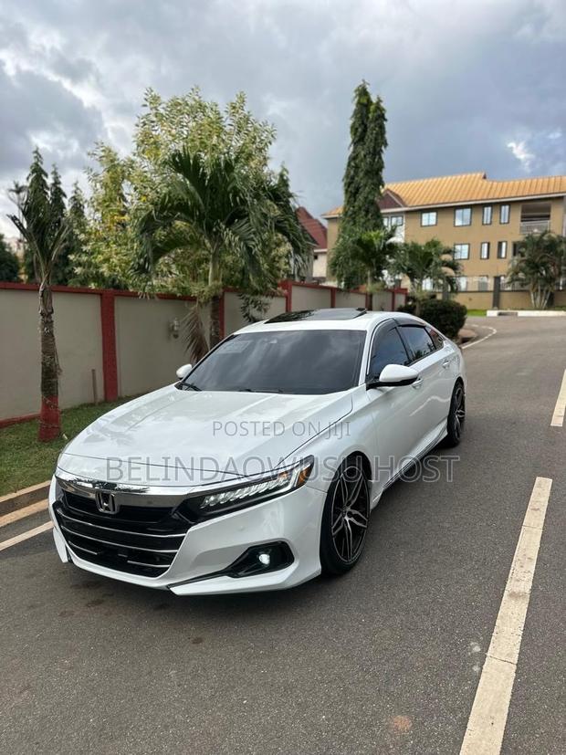 Honda Accord Sport 2.0T 2021 White