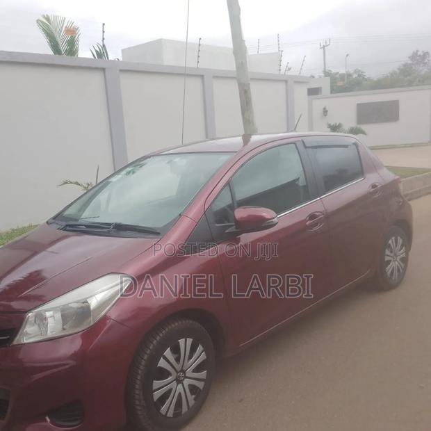 Toyota Vitz 2012 Brown