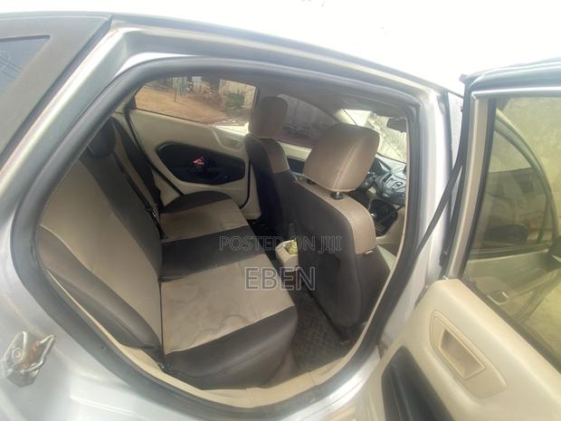 Ford Fiesta 2013 Silver