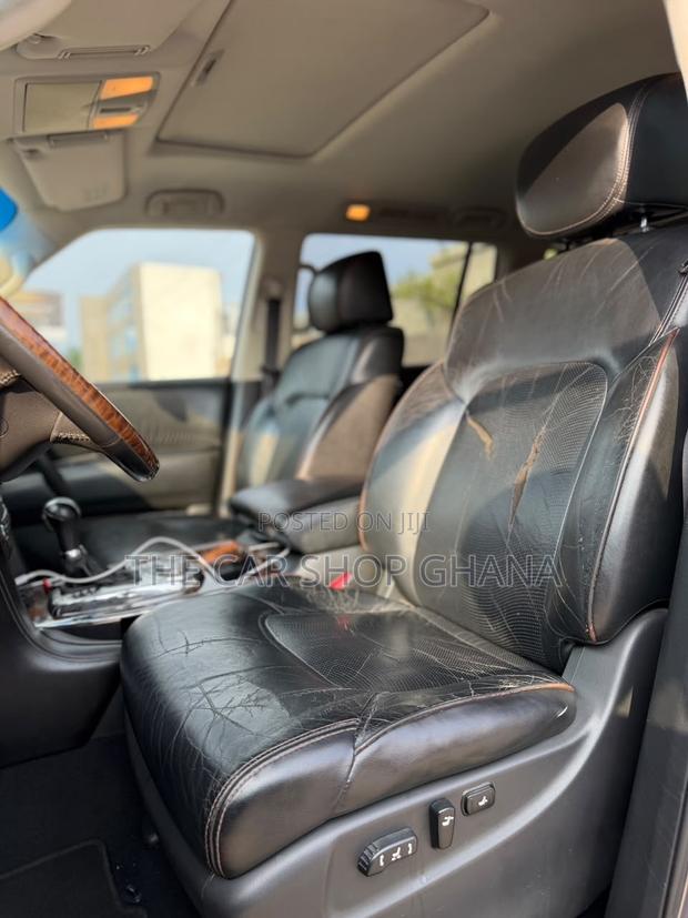 Nissan Patrol 2014 Brown