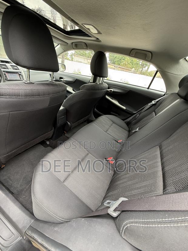 Toyota Corolla S 4dr Sedan (1.8L 4cyl 4A) 2013 Gray