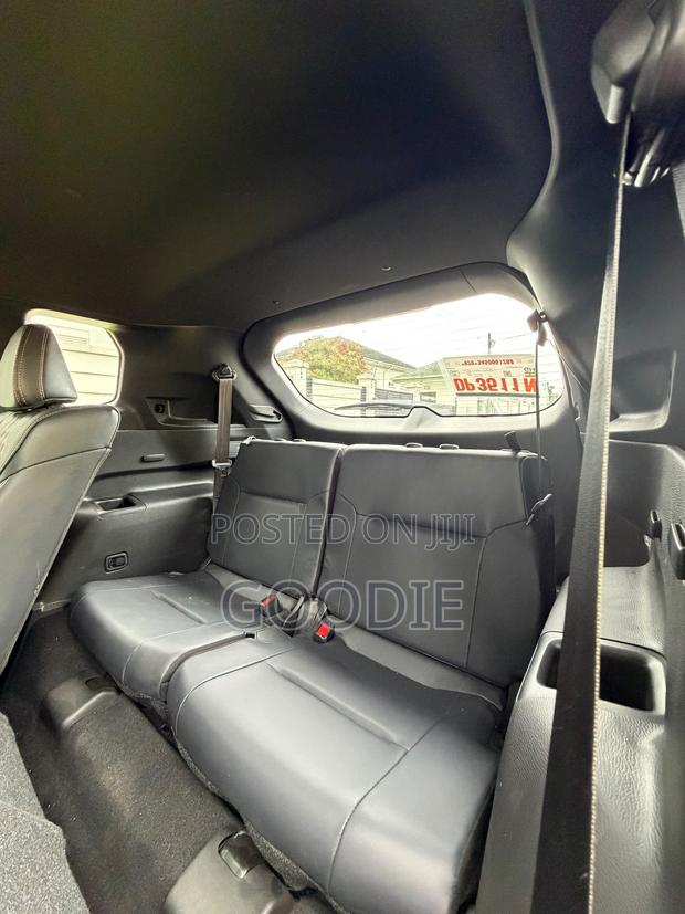 Mitsubishi Outlander SEL 2024 Black