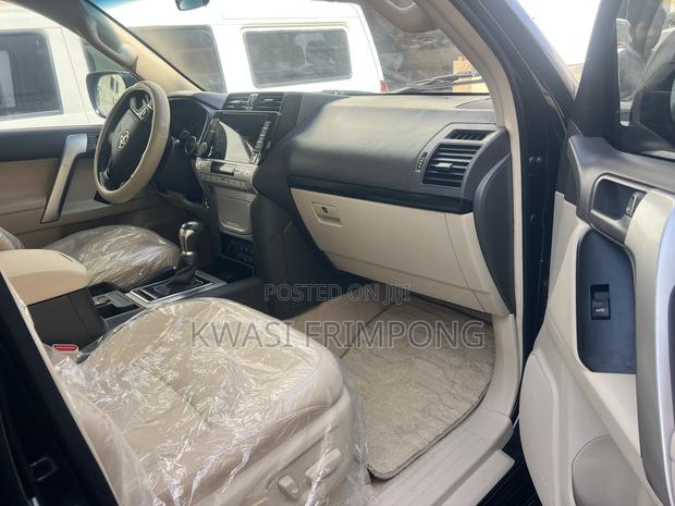 Toyota Land Cruiser Prado 4.0 Petrol TX-L 2022 Black