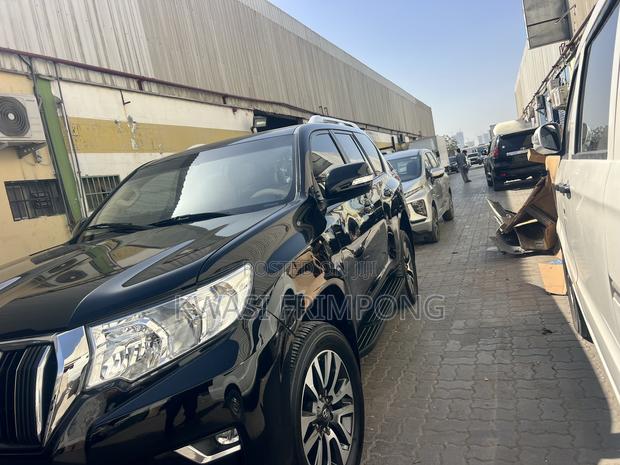 Toyota Land Cruiser Prado 4.0 Petrol TX-L 2022 Black