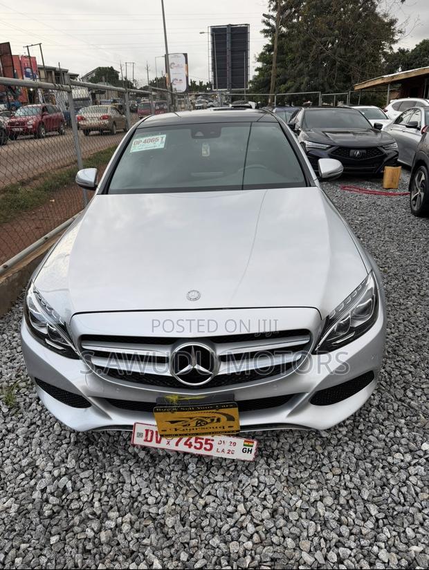 Mercedes-Benz C300 Base 4Matic Coupe AWD (2.0L 4cyl 7A) 2017 Silver