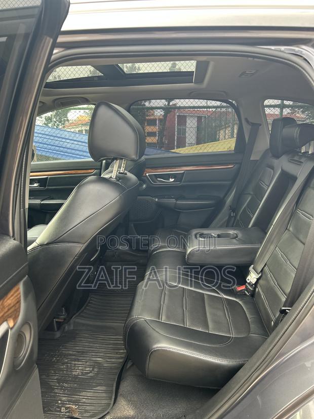 Honda CR-V Touring 2022 Gray