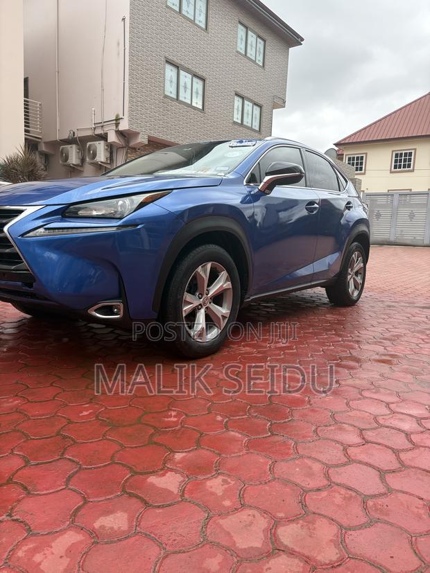 Lexus NX 2016 Blue