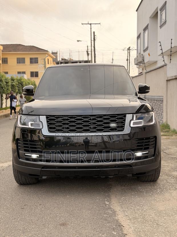 Land Rover Range Rover Vogue 2019 Black