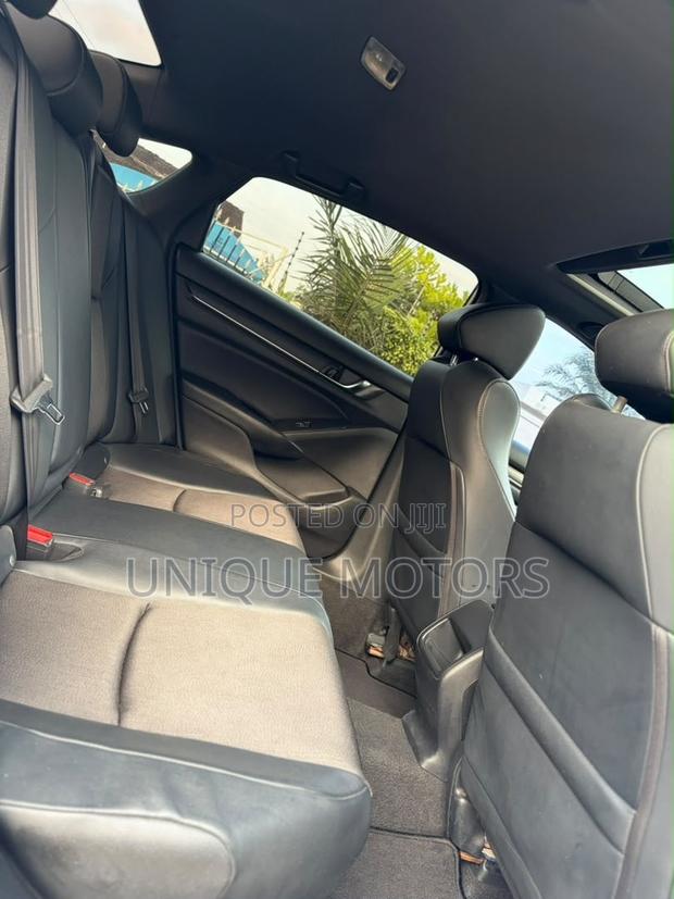 Honda Accord Sport 2018 White