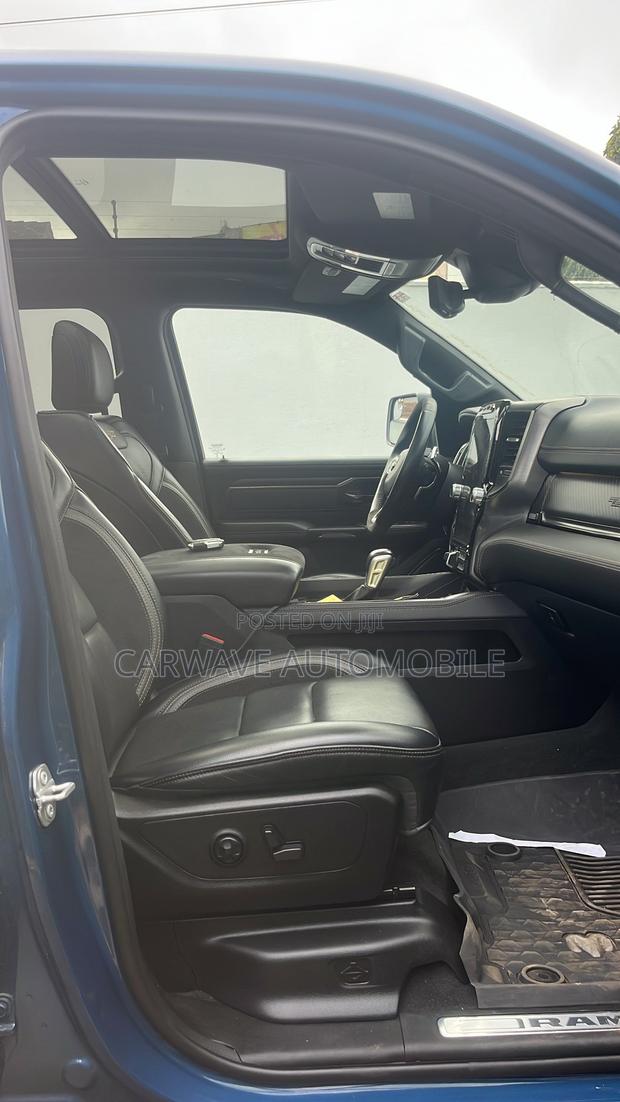 Dodge RAM 2024 Blue