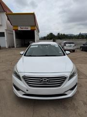 Hyundai Sonata Base Sedan FWD (2.4L 4cyl 6A) 2017 White for sale