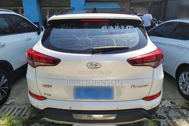Hyundai Tucson 2018 White