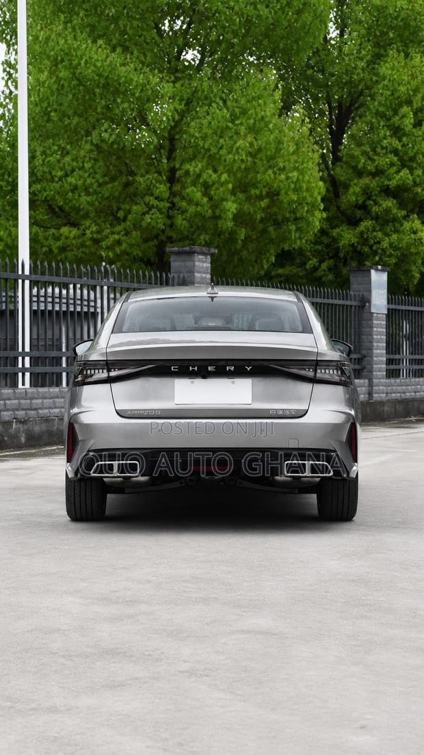Chery Arrizo 8 2025 Gray