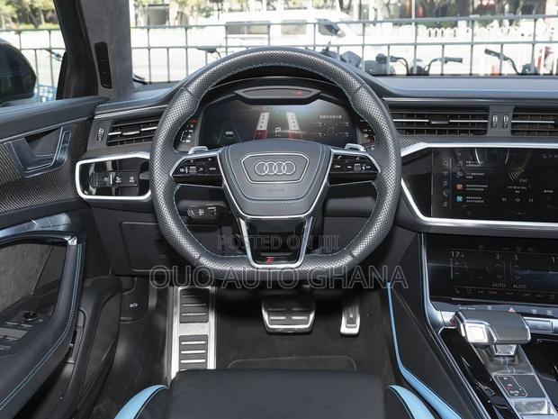 Audi RS6 performance AWD 2026 White