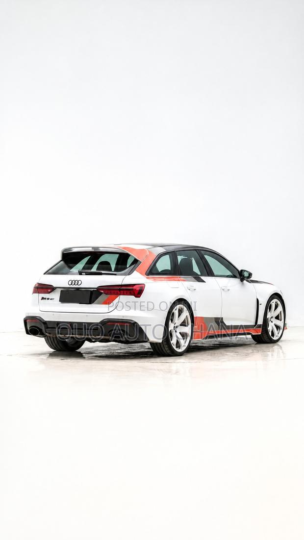 Audi RS6 performance AWD 2026 White