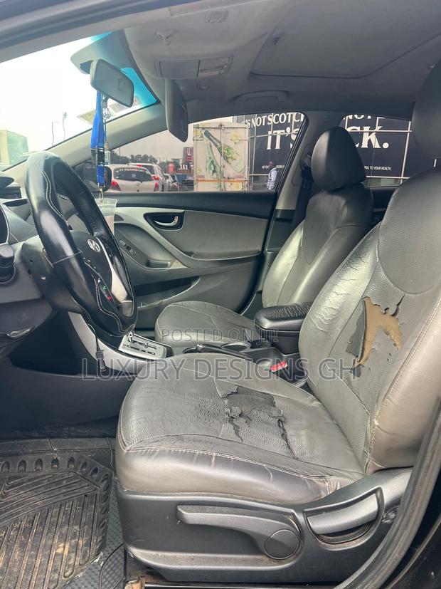 Hyundai Elantra 2011 Black