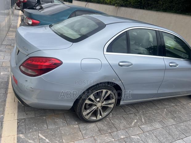 Mercedes-Benz C300 Luxury 4dr RWD Sedan (2.0L 4cyl 7A) 2015 Silver