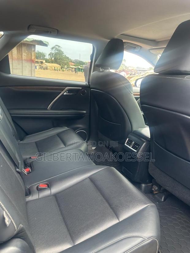 Lexus RX 350L 2022 Black