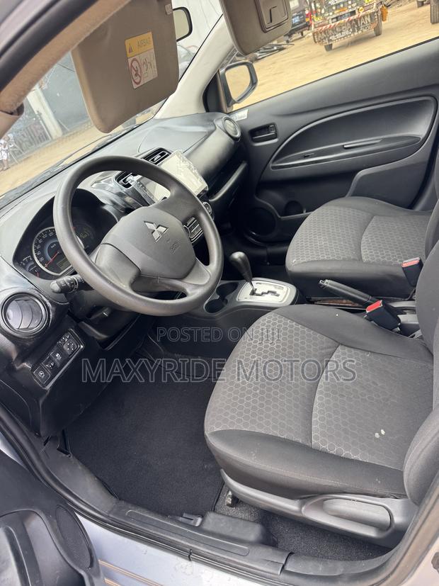 Mitsubishi Mirage 2015 Silver