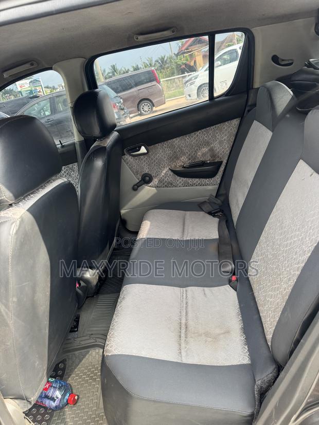 Suzuki Alto 2017 Gray