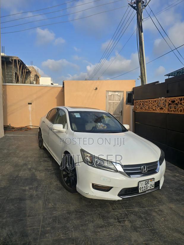 Honda Accord 2015 White